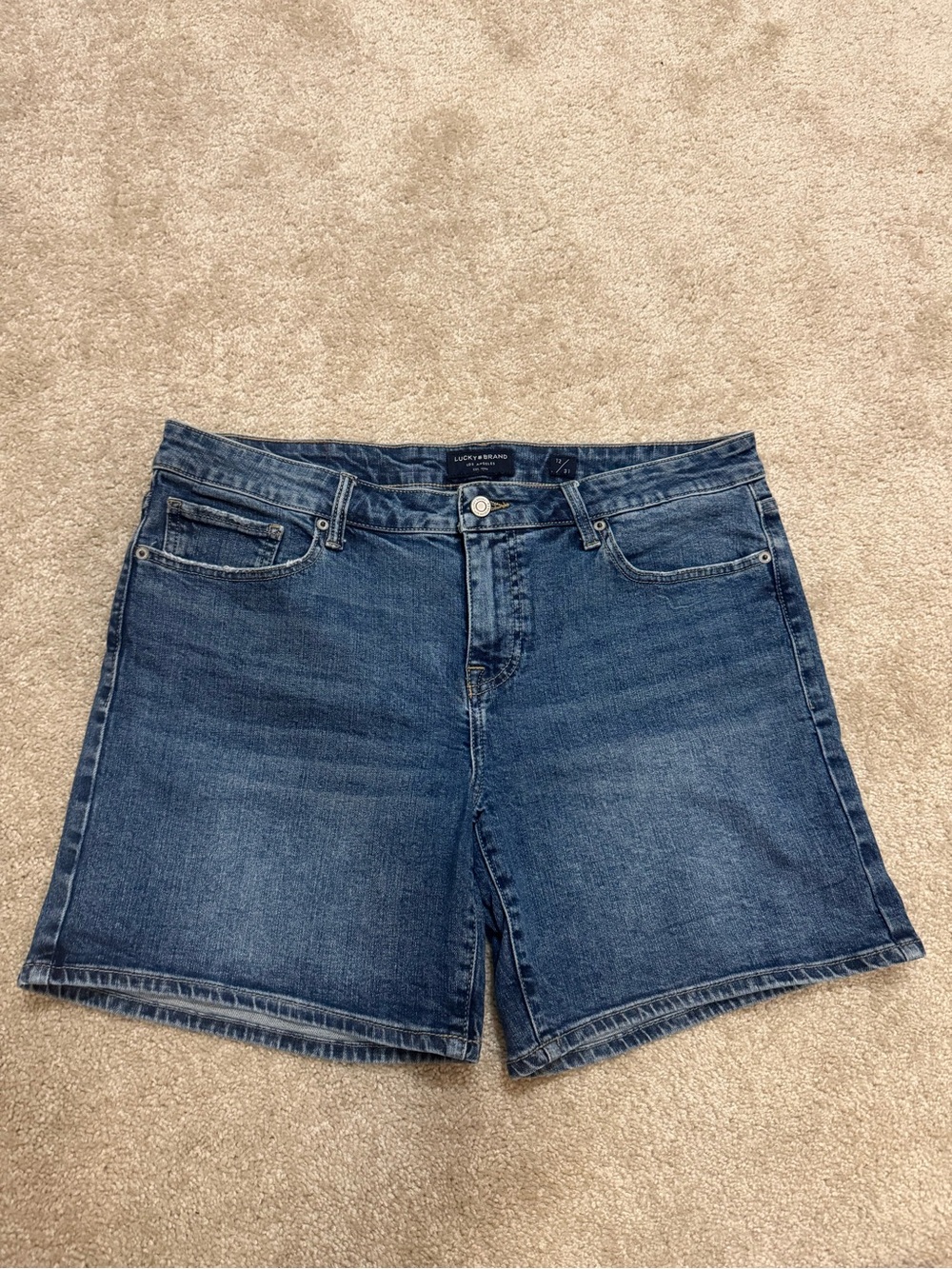 Lucky Brand Women's Dark Blue Mid Rise Denim Shorts